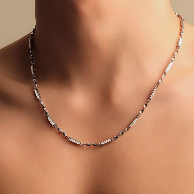 Bar Chain Necklace