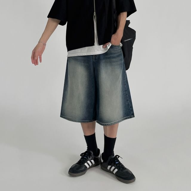 Washed Wide-Leg Denim Jorts
