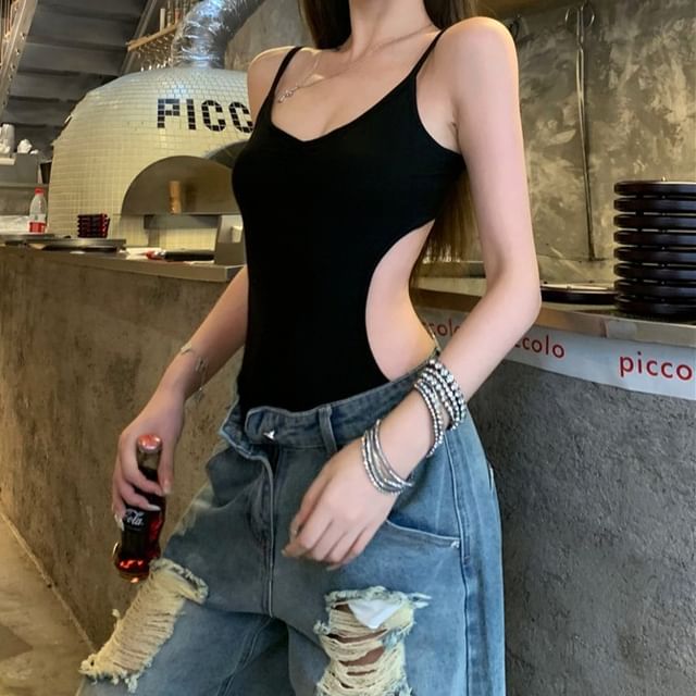 Spaghetti Strap V-Neck Plain Bodysuit Top / Mid Rise Washed Distressed Baggy Jeans