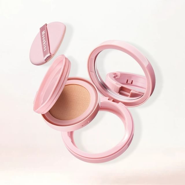 Soft Elastic Longwear Cushion For Oily Skin- 2 Shades