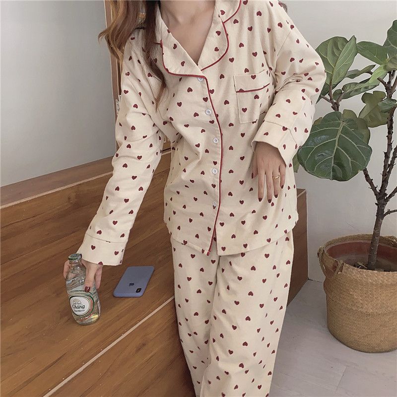 Set: Long-Sleeve Heart Print Pajama Top + Pants
