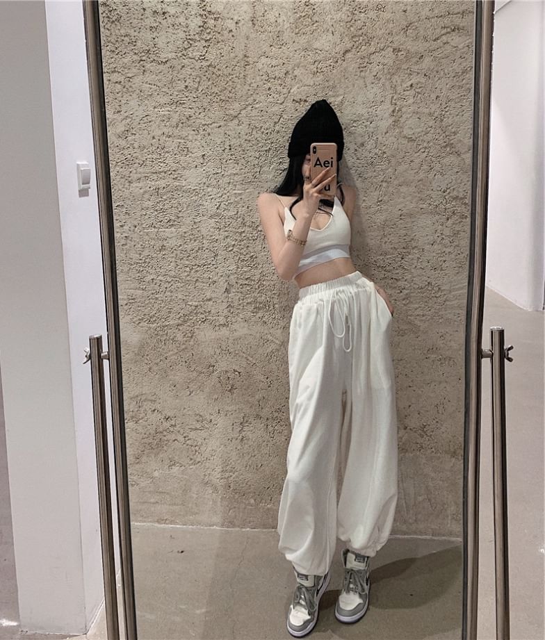 Set: Crop Camisole Top + Sweatpants