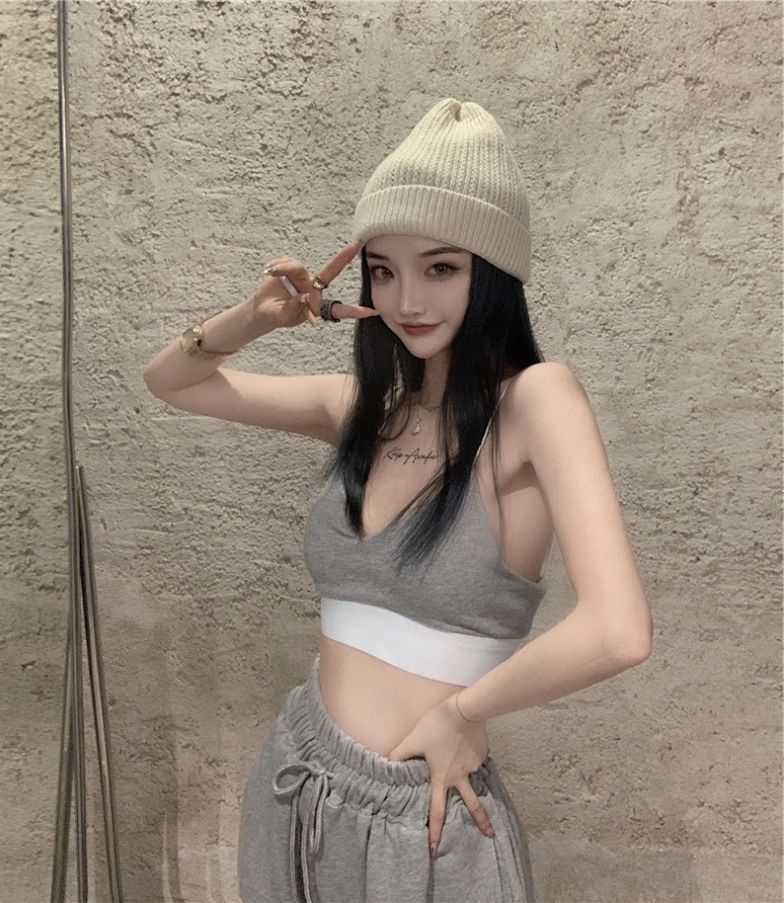 Set: Crop Camisole Top + Sweatpants