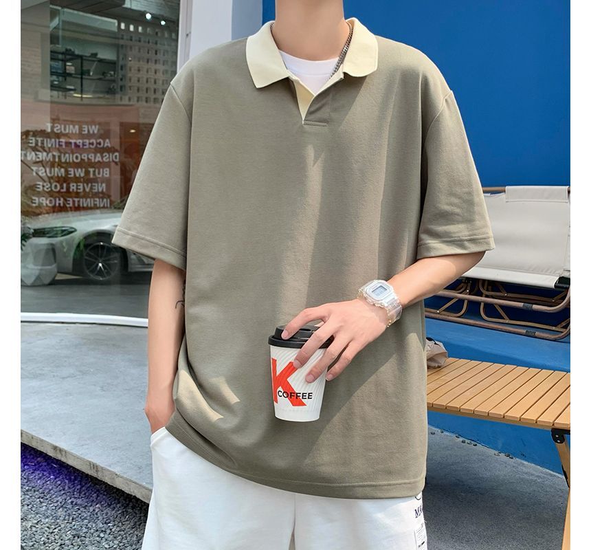 Short-Sleeve Contrast Collar Polo Shirt