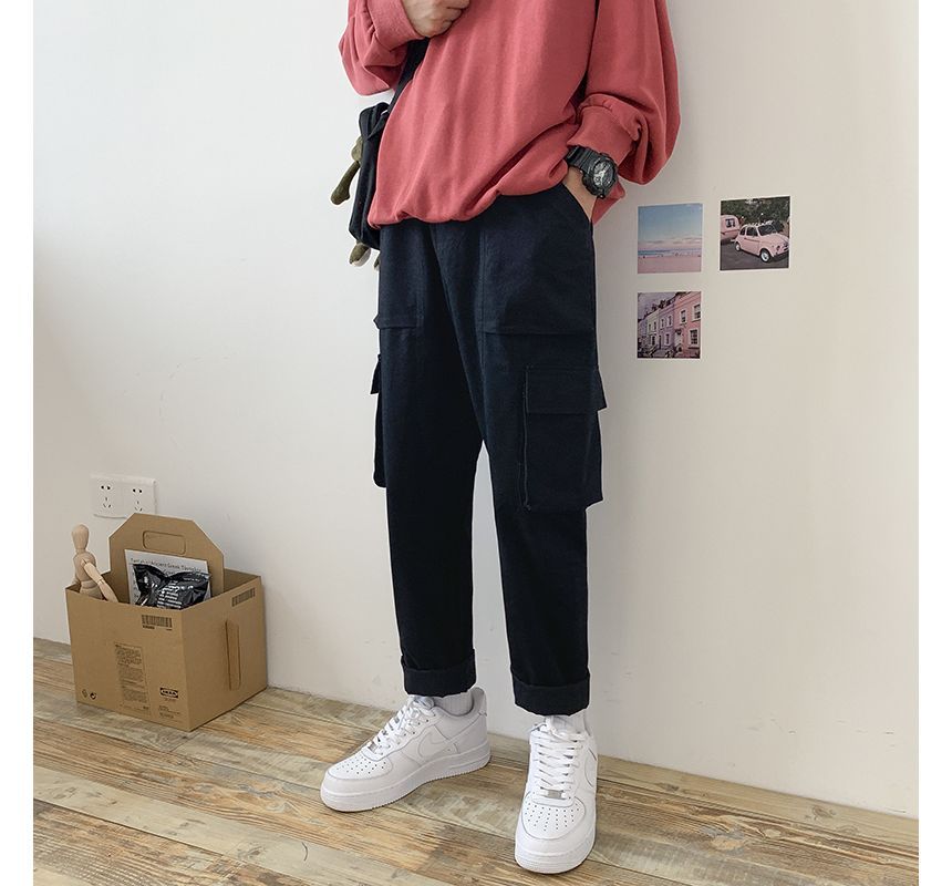 Loose Fit Cargo Pants