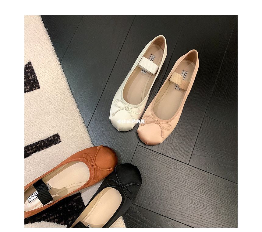Elastic Strap Ballet Flats