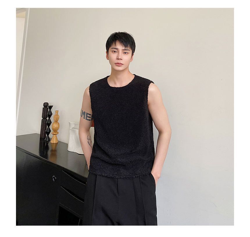 Round Neck Plain Fleece Tank Top