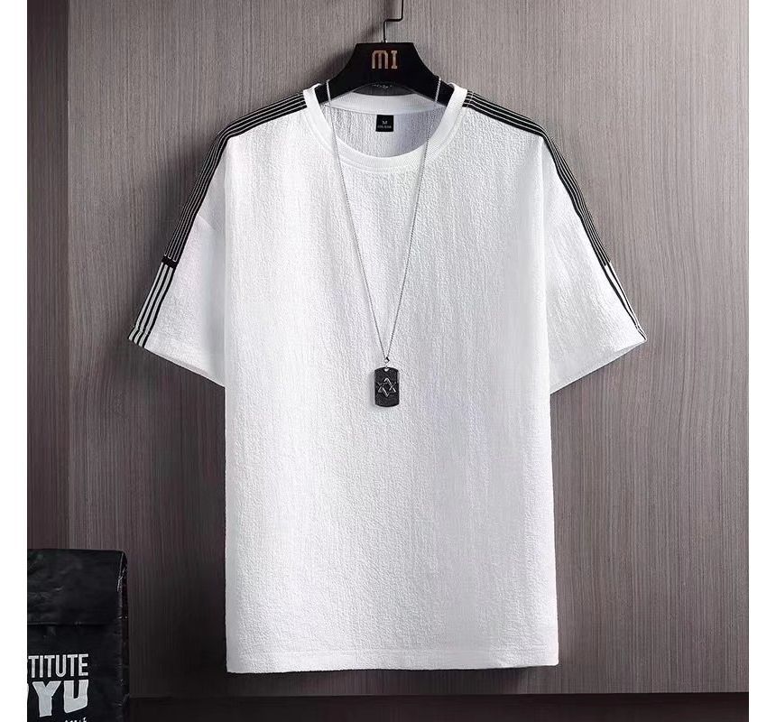 Short-Sleeve Round Neck Plain T-Shirt