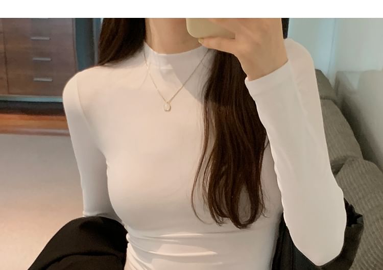 Long-Sleeve High Neck Plain Tee