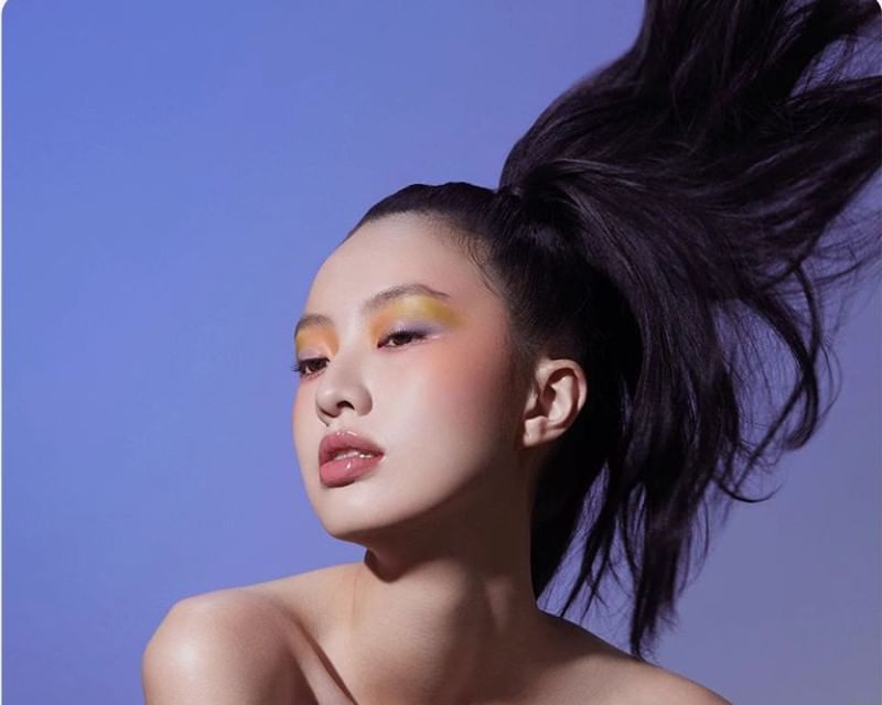 16 Color Eyeshadow Palette - Ambition