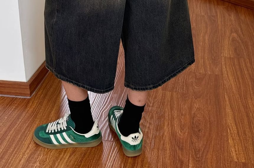 High Waist Washed Wide Leg Capri Jeans
