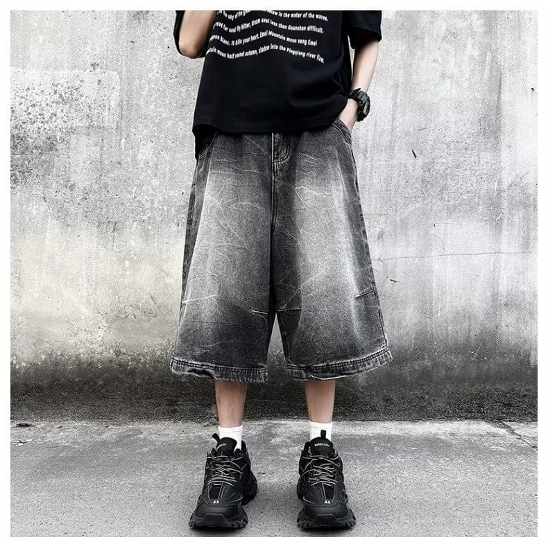 Mid Rise Washed Capri Wide Leg Jeans
