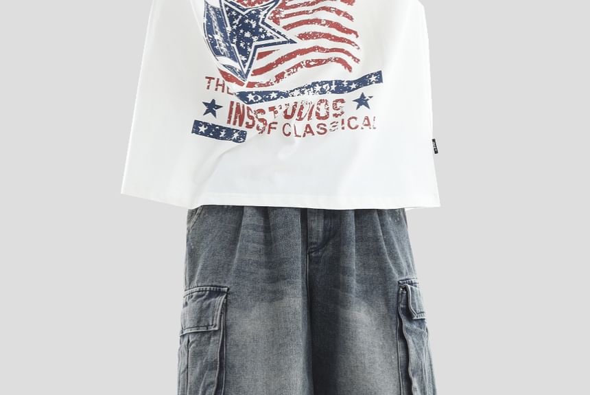 Mid Rise Washed Ruched Capri Wide Leg Cargo Jeans