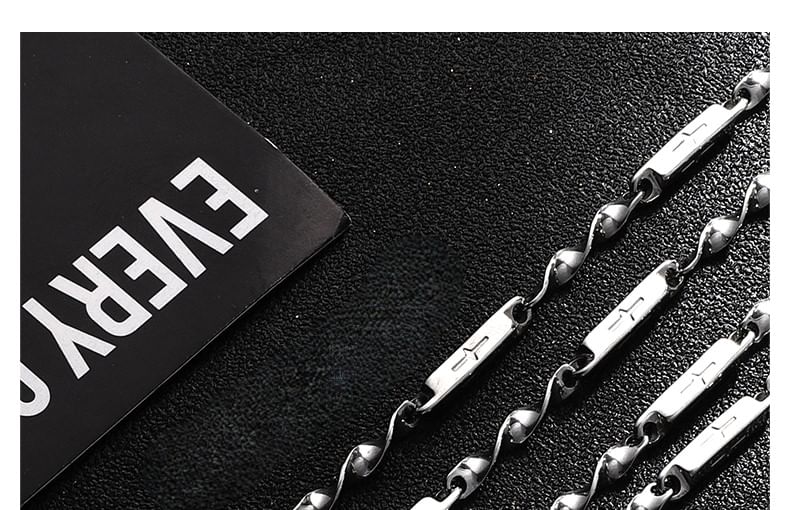 Bar Chain Necklace