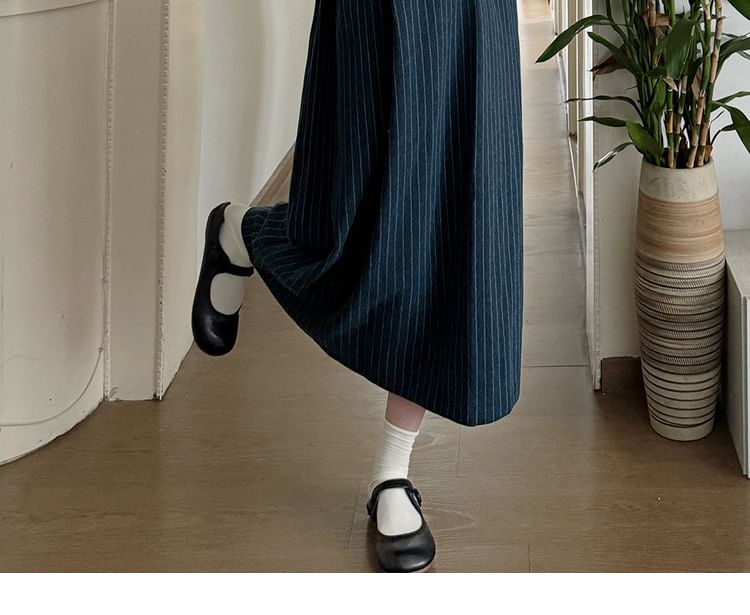 Maternity Washed Denim Striped Midi Dungaree Dress / Ruffle Trim Plain Blouse / Set