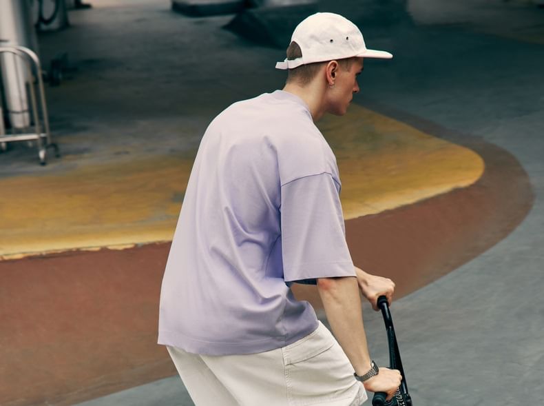 Mid Rise Washed Cargo Shorts