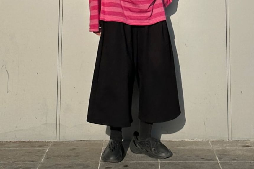 Unisex Drawstring Waist Plain Shorts