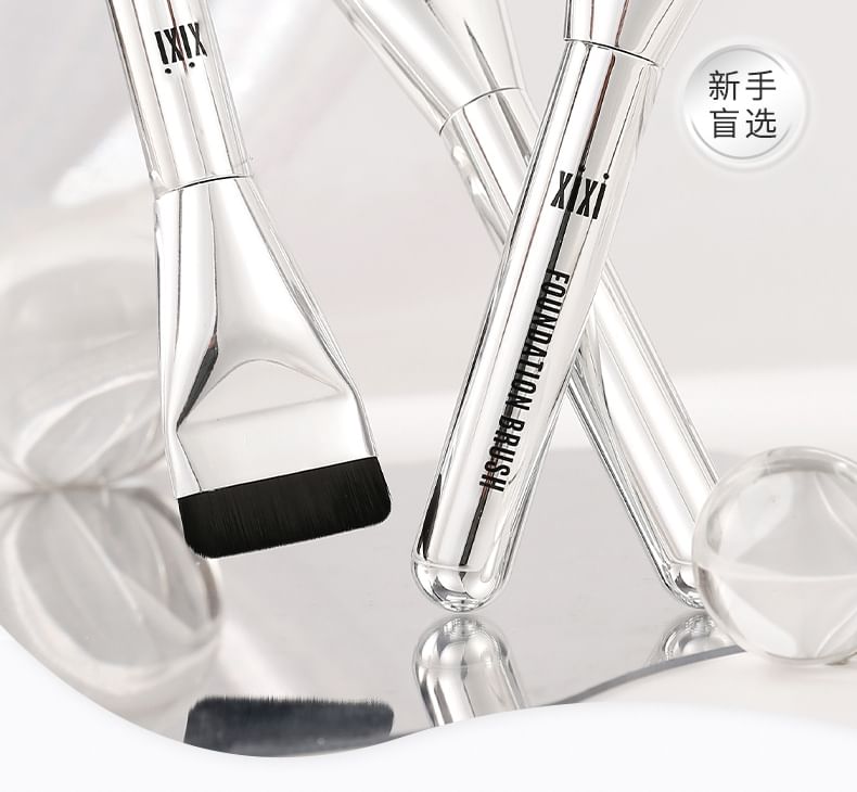 Flat Head Foundation Brush