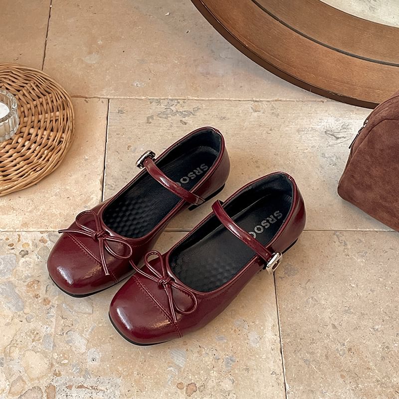 Ribbon Accent Mary Jane Flats