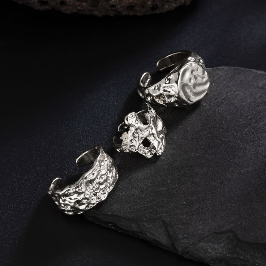 Liquid Metal Ring
