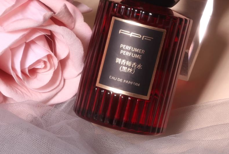 Black Silk Eau De Parfum