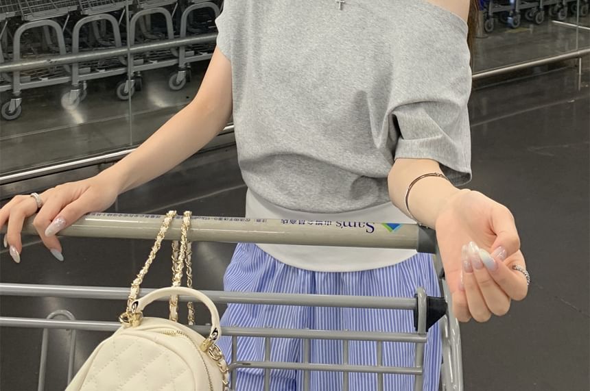 Mock Two-Piece Short-Sleeve Halter Cold-Shoulder Two Tone Tee