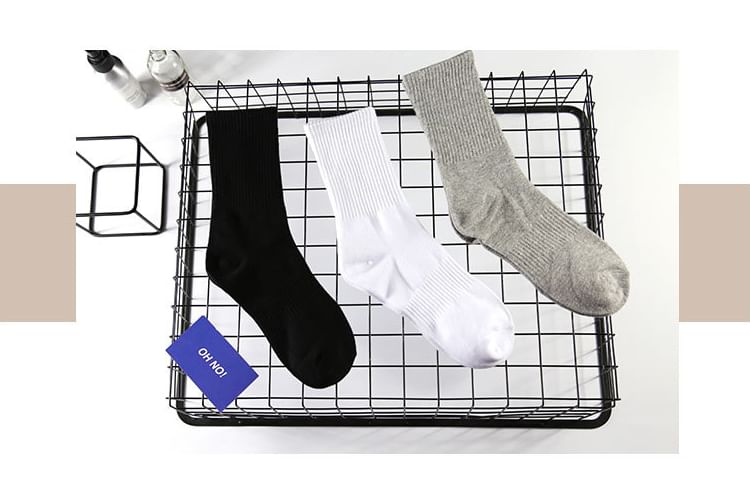 Set of 3 Pairs: Plain Ribbed Socks