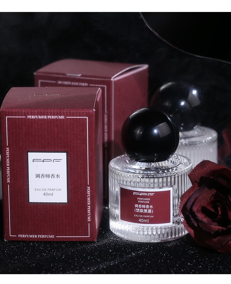 Ascetic Black Rose Eau De Parfum