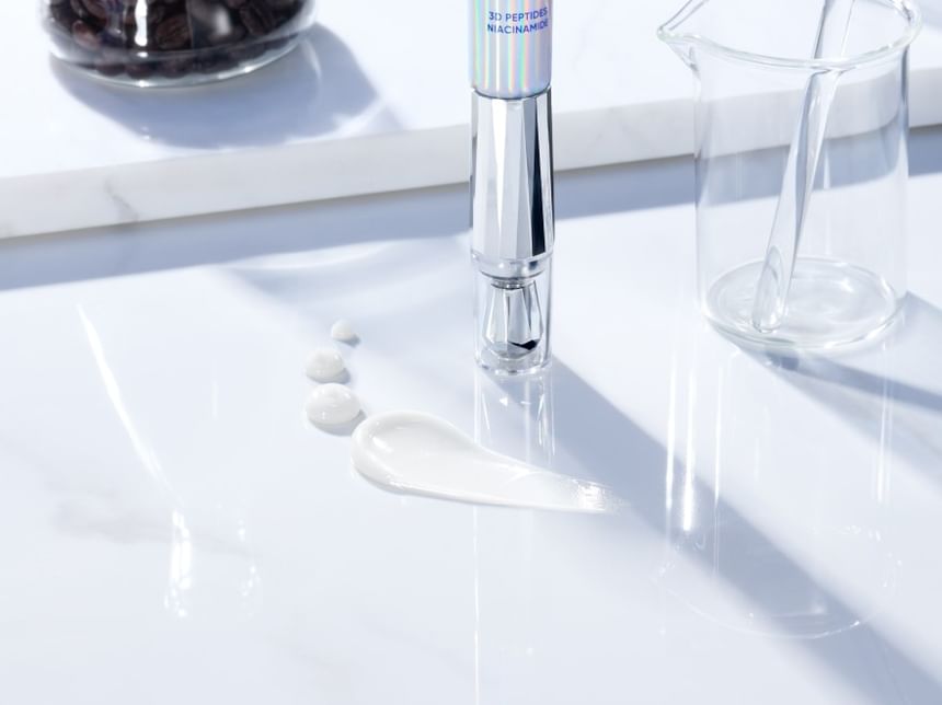 360° Crystal Massager Lifting Eye Cream