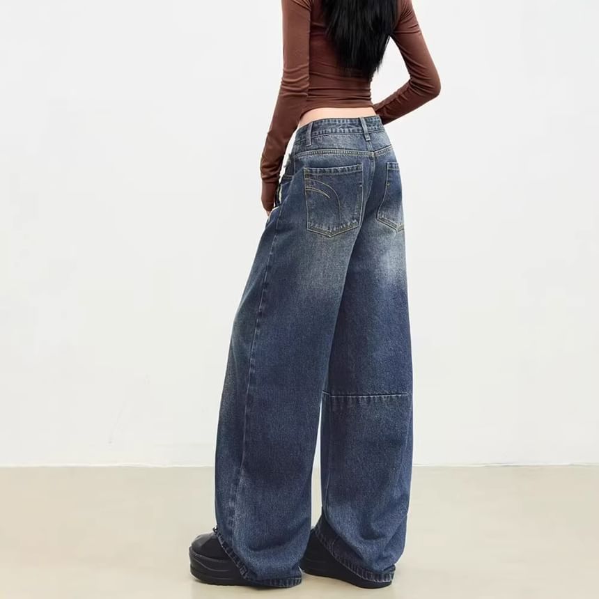Mid Rise Washed Barrel Leg Baggy Jeans