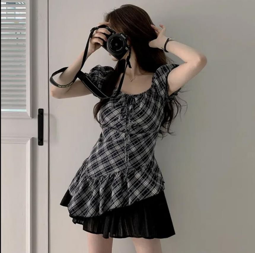 Short-Sleeve Square Neck Plaid Ruffle Trim Asymmetrical Top