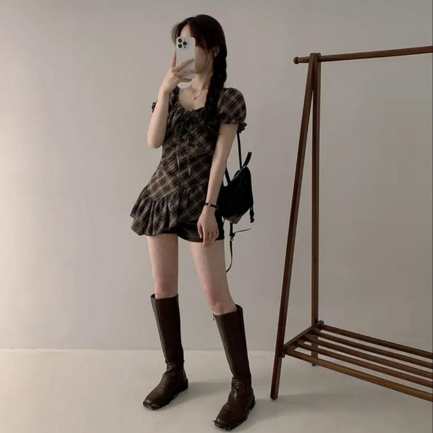 Short-Sleeve Square Neck Plaid Ruffle Trim Asymmetrical Top