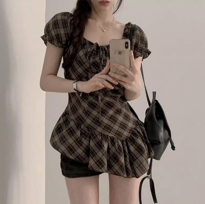 Short-Sleeve Square Neck Plaid Ruffle Trim Asymmetrical Top