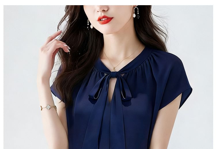 Short-Sleeve Tie-Neck Plain Blouse