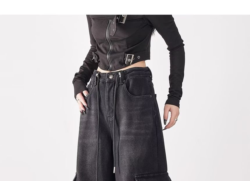 Mid Rise Washed Baggy Cargo Jeans