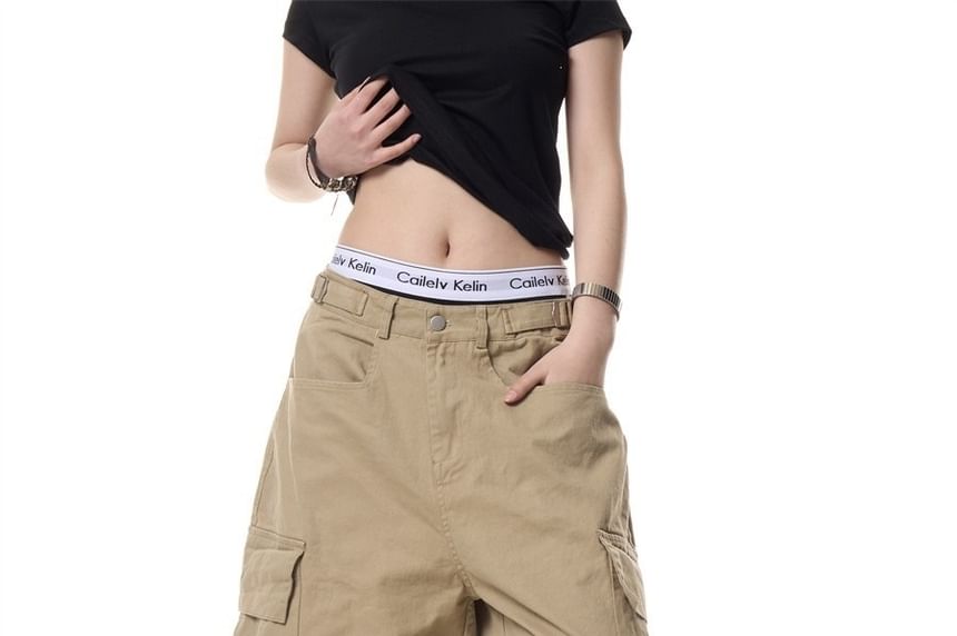 Mid Rise Plain Capri Wide Leg Cargo Pants
