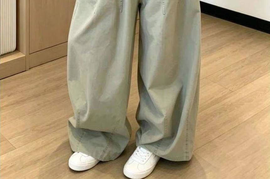 Mid Rise Plain Barrel Leg Baggy Jeans
