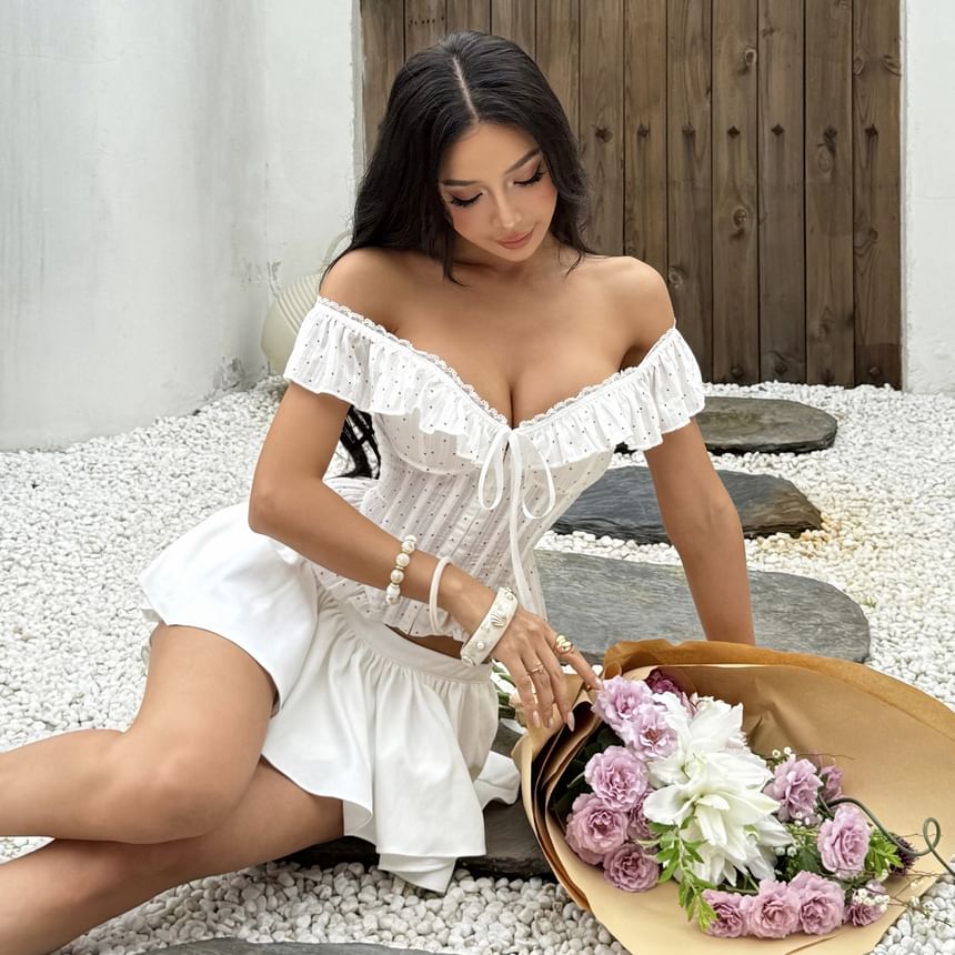 Short-Sleeve Off Shoulder Lace Trim Dotted Crop Corset Top