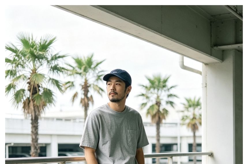 Washed Straight-Cut Jeans