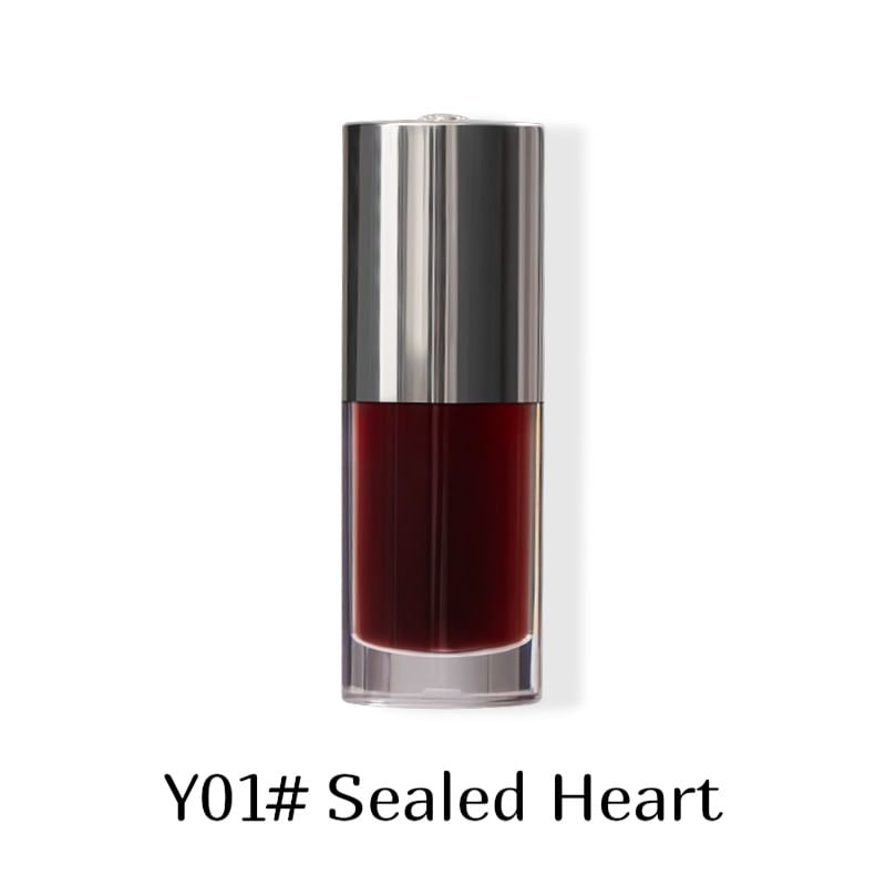 The Peach Blossom Spring Series Essence Lip Oil