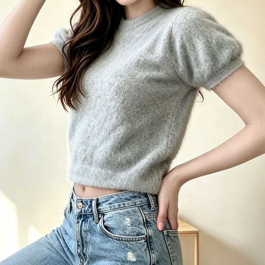 Short Sleeve Crew Neck Plain Fuzzy Crop Knit Top